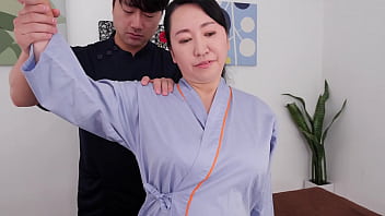 A Immense Fun bags Chiropractic Clinic That Makes Aunts Go Super-naughty With Her Delectable Tit Massage Yuko Ashikawa